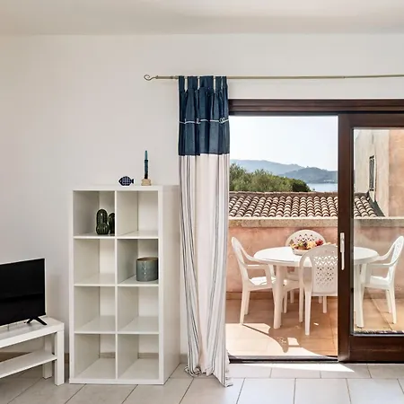 Apartmán Trilocale Con Giardino Privato E Posto Auto *
