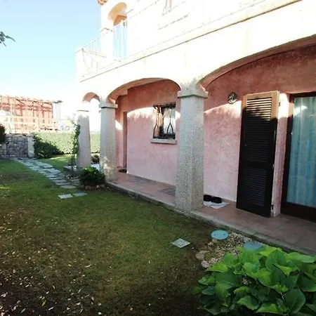 Daire Trilocale Con Giardino Privato E Posto Auto Cannigione