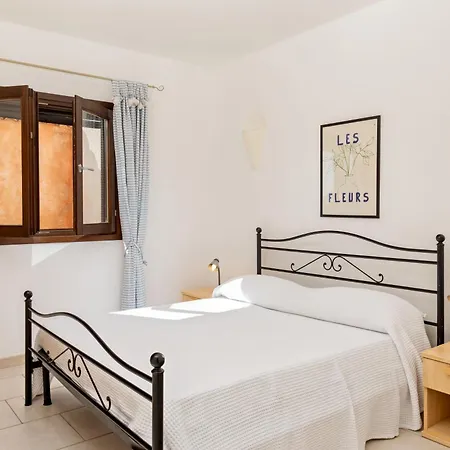 Apartment Trilocale Con Giardino Privato E Posto Auto *